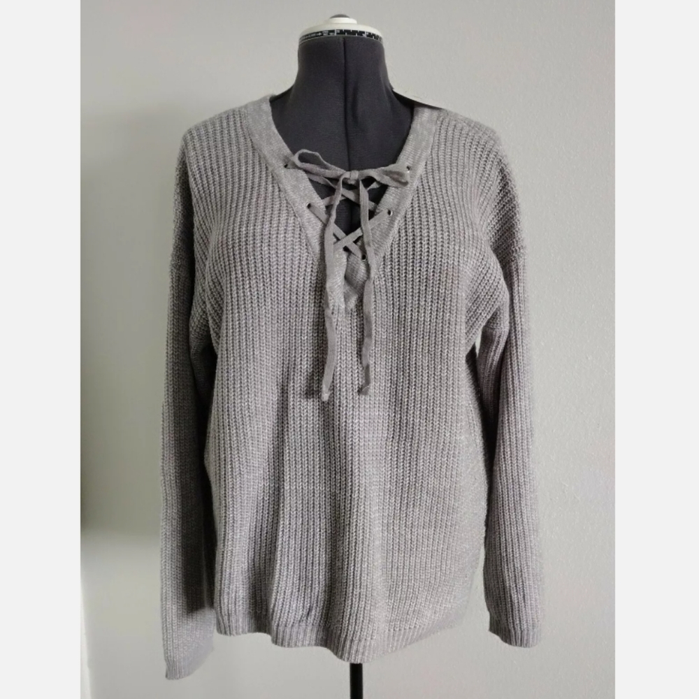 NWT 'Love By Design' Drop Shoulder V Neck Pullover With Lace Up Sweater Gray XL